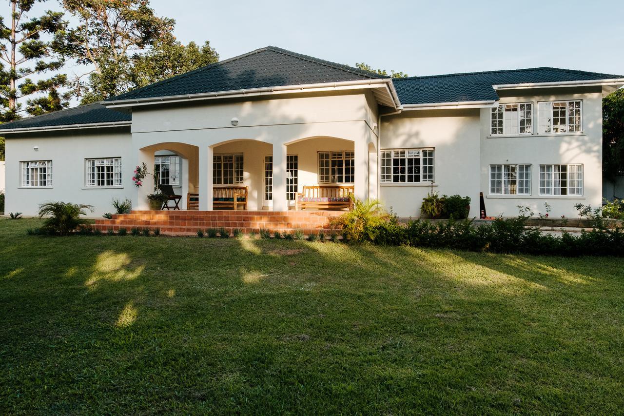 Bed and Breakfast The Guinea Fowl Entebbe Exterior foto